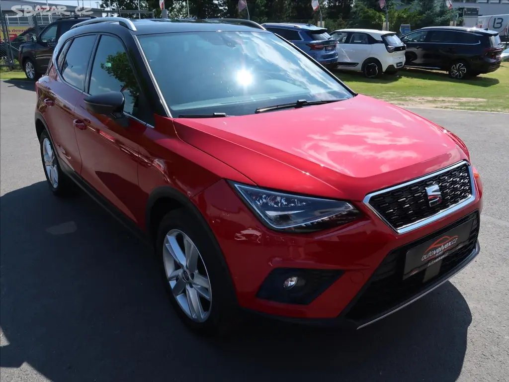 Seat Arona, 1,6 TDI,85kW,FR,92tkm,navi - fotka 2