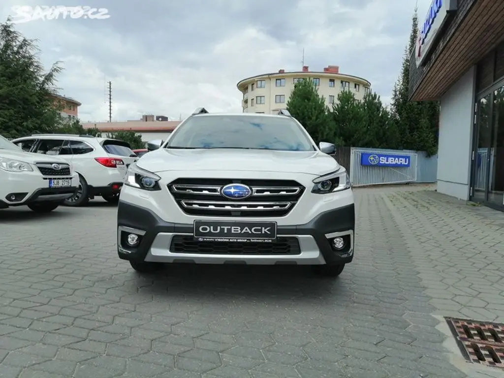 Subaru Outback, 2,5i Touring s Harman/Kardon - fotka 2
