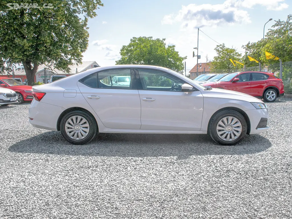 Škoda Octavia 2.0TDI 85KW NOVÉ V ČR - fotka 2