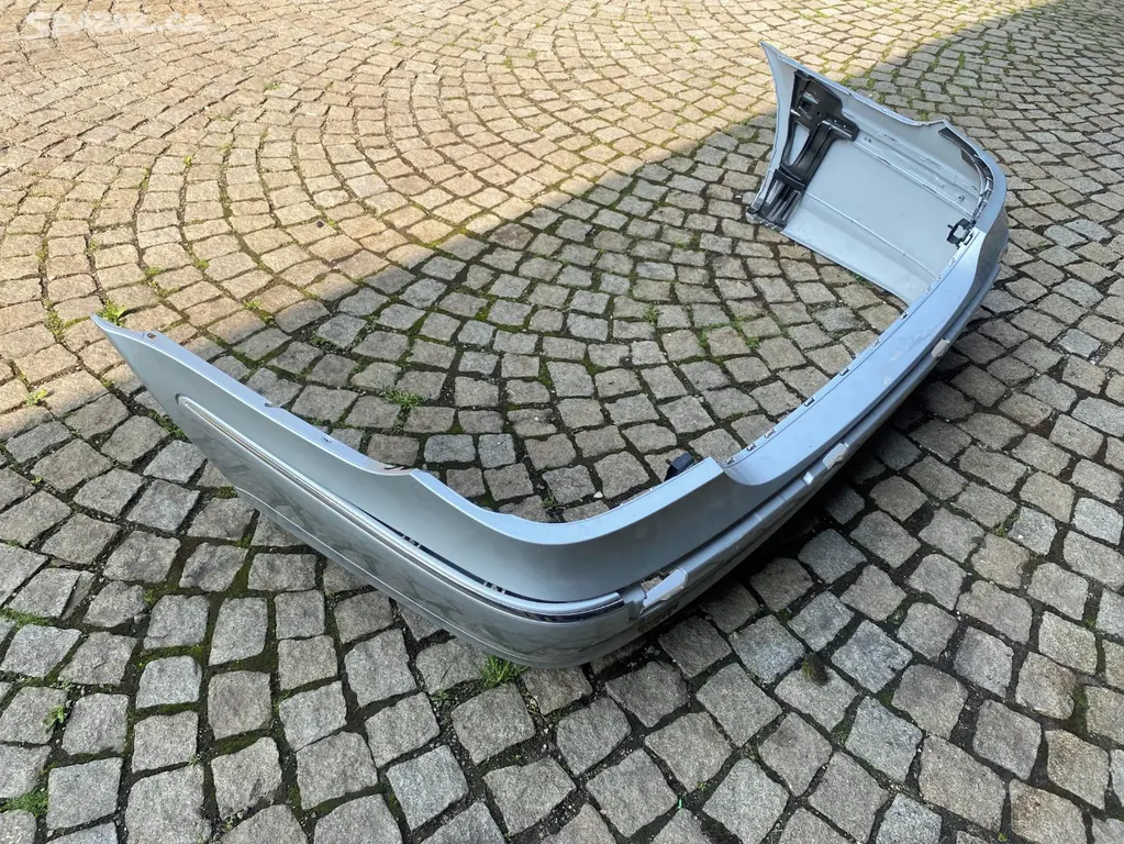 Náhled: MERCEDES BENZ TŘÍDY E,W211 - NOVÝ ZADNÍ NÁRAZNÍK!
