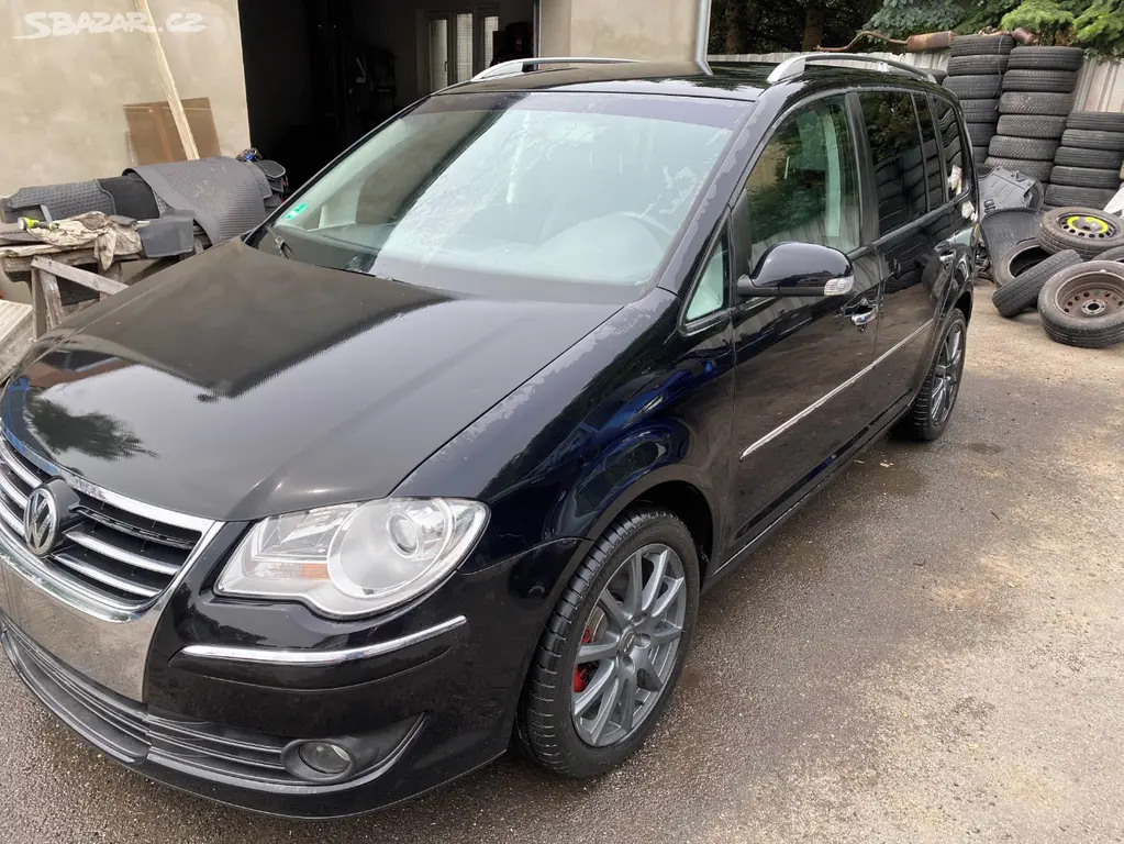 Volkswagen Touran, 2.0 TDI Highline,7míst