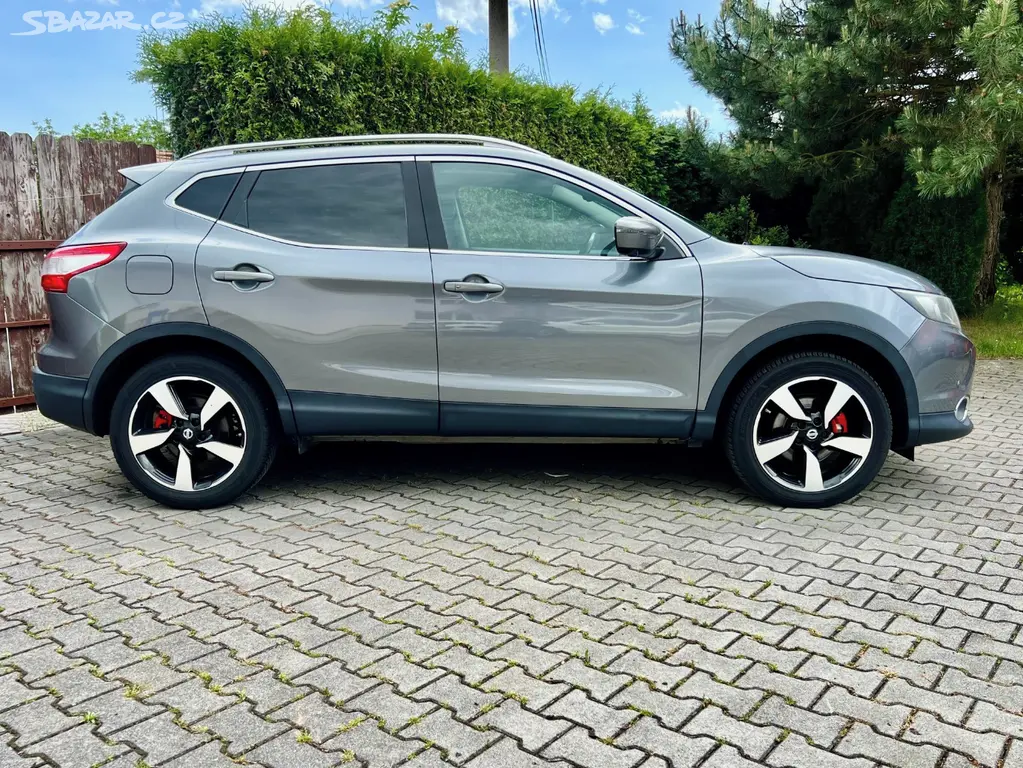 Nissan Qashqai 1,6 dCi / 360° KAMERY / TAŽNÉ /2016 - fotka 6