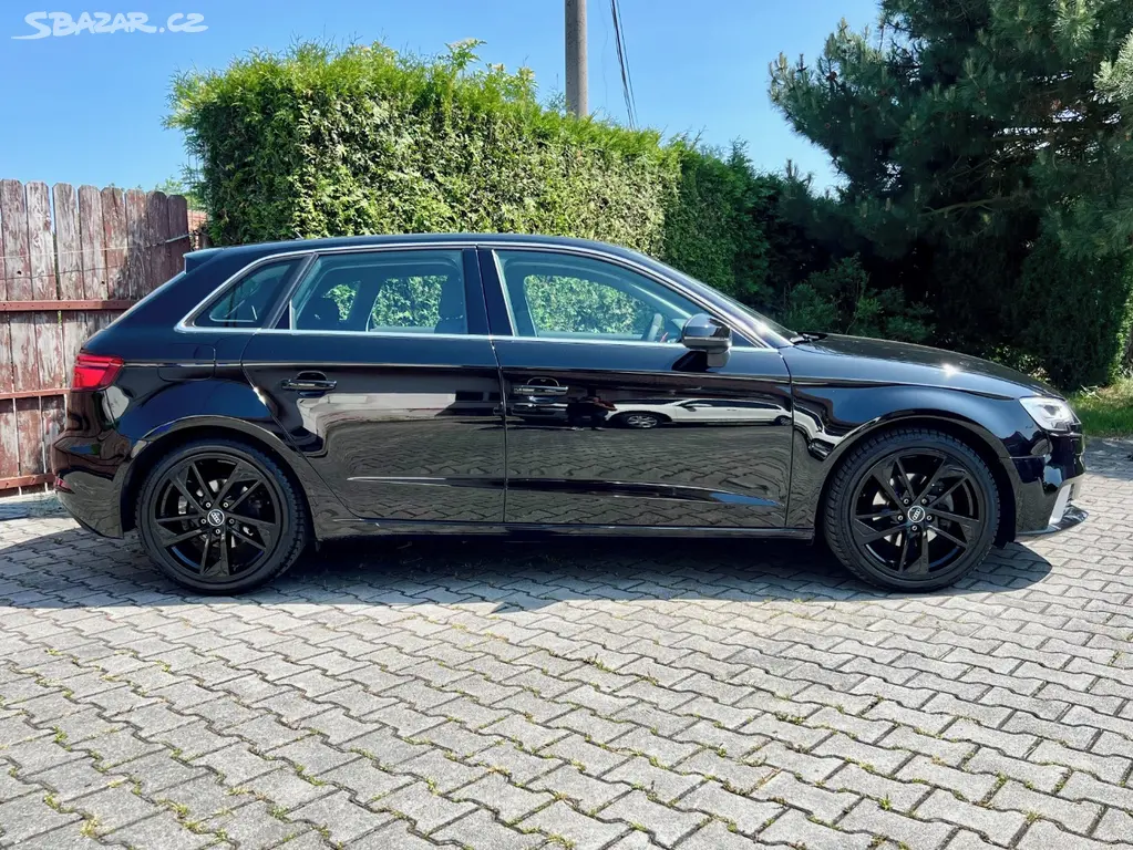 Audi A3 35TFSi / LED / KLIMA / TEMPOMAT / 2019 - fotka 6
