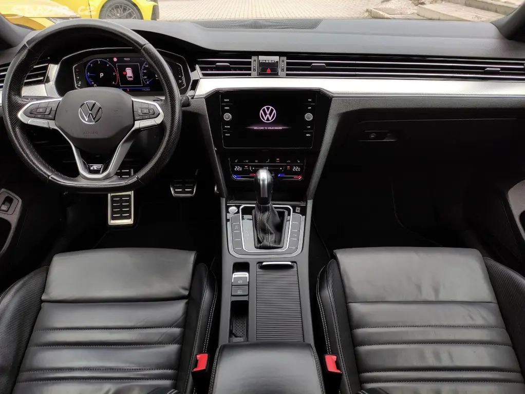 Volkswagen Passat B8 R-Line FullLED VIRTUAL KAMERA - fotka 6