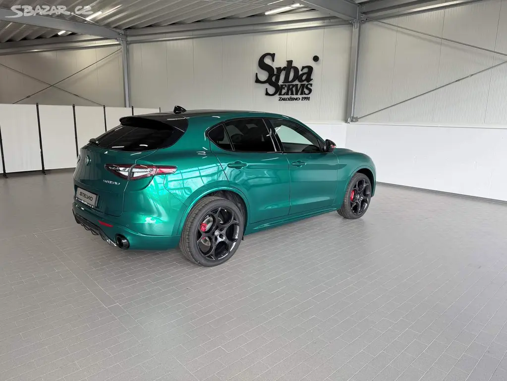 Alfa Romeo Stelvio, 2.0 Turbo 280k Q4 TRIBUTO ITAL - fotka 6