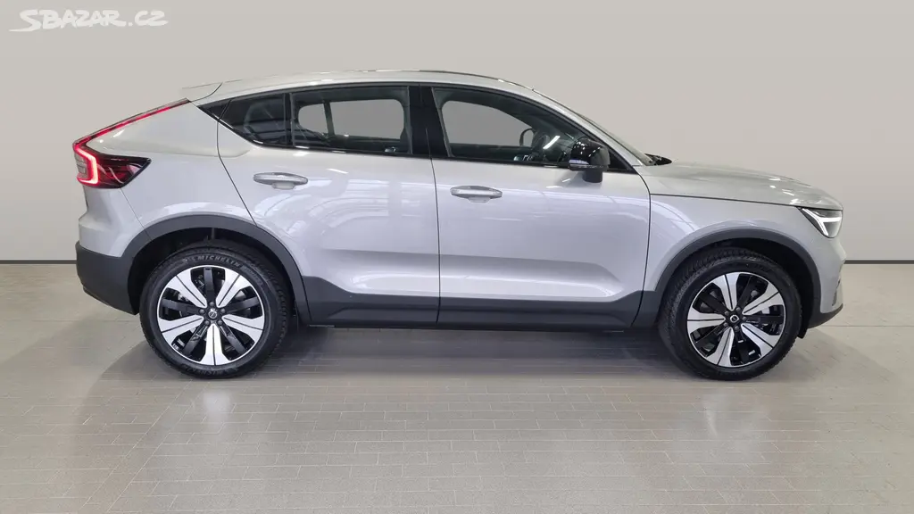 Volvo C40, RECHARGE FWD PLUS - fotka 3