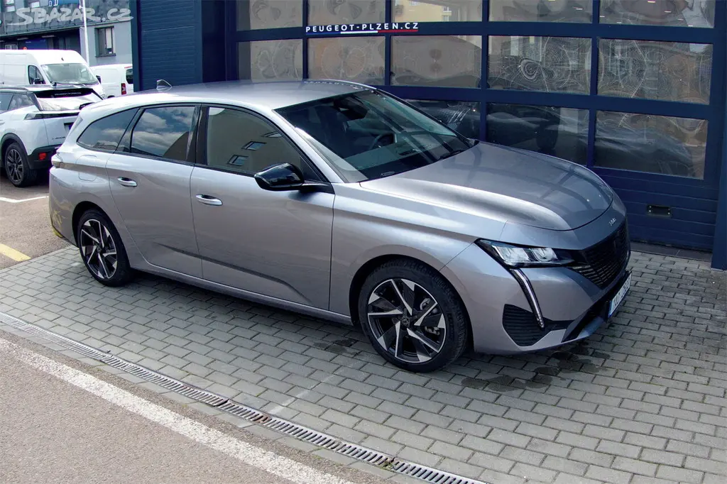 Peugeot 308, SW ALLURE 1.2 PureTech 130 EAT - fotka 5