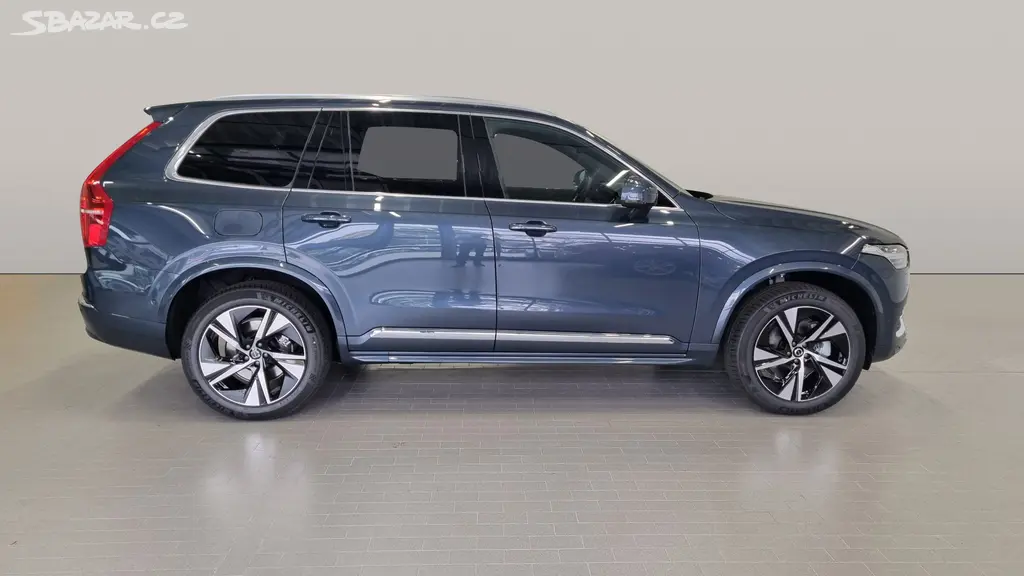 Volvo XC90, B5 2.0L 250+14 HP AT8 AWD PLUS - fotka 5