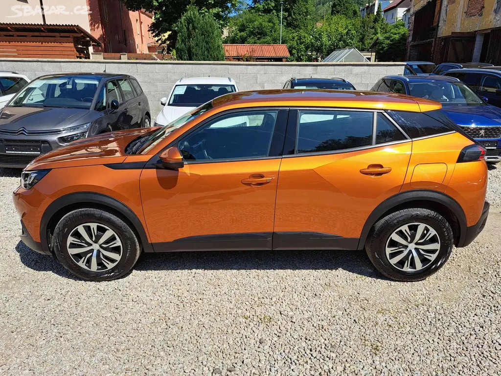 Peugeot 2008, 1,2 PT LED PDC DAB NAVI - fotka 6
