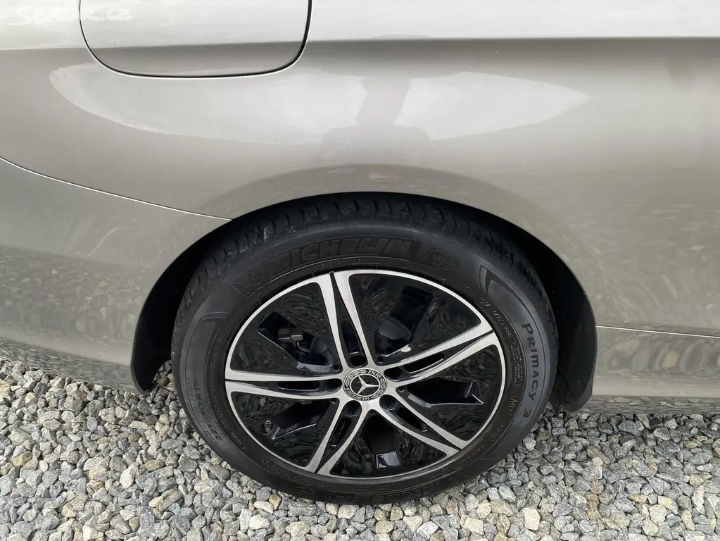 Mercedes-Benz Třídy C C 400 COUPE 4MATIC 51.000KM - fotka 5