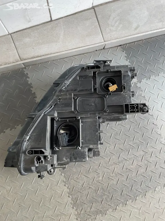 Volkswagen Tiguan světlo + mlhovka - fotka 4