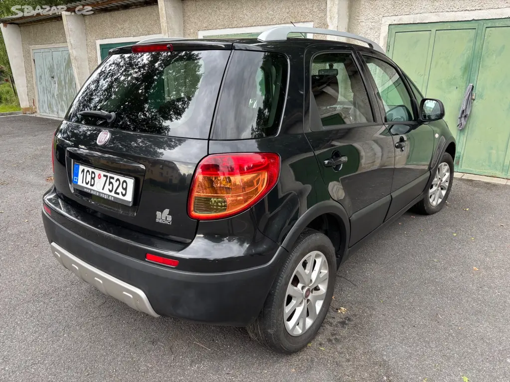 Fiat Sedici 1.6 16V 4x4 88 kW, RV 2010 (Suzuki S4) - fotka 3