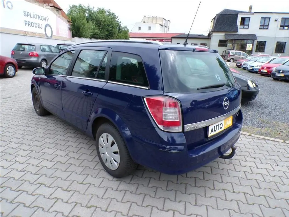 Opel Astra 1,7 CDTi N1,TAŽNÉ ZAŘÍZENÍ - fotka 3