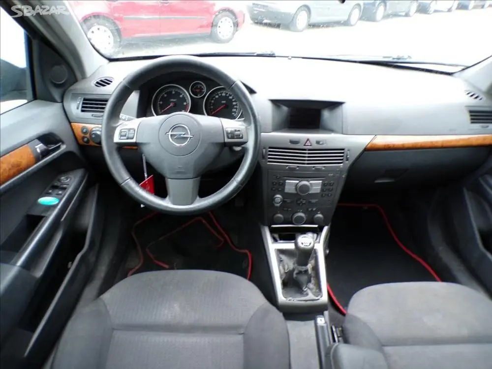 Opel Astra 1,7 CDTi N1,TAŽNÉ ZAŘÍZENÍ - fotka 5