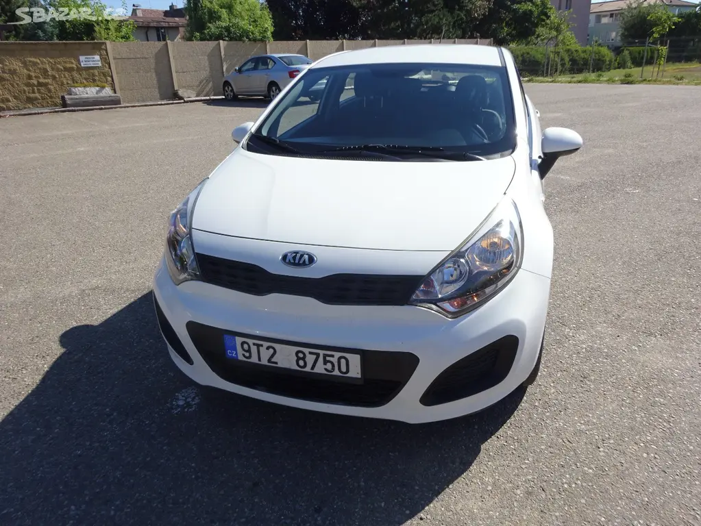 Kia Rio 1.2i r.v.2014 (62 kw) Koupeno v ČR