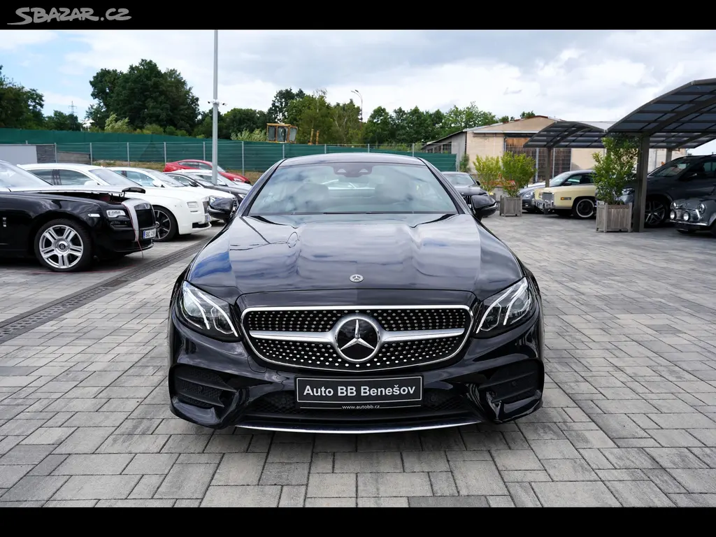 Mercedes-Benz Třídy E, E 300d AMG Avantgarde/245 PS