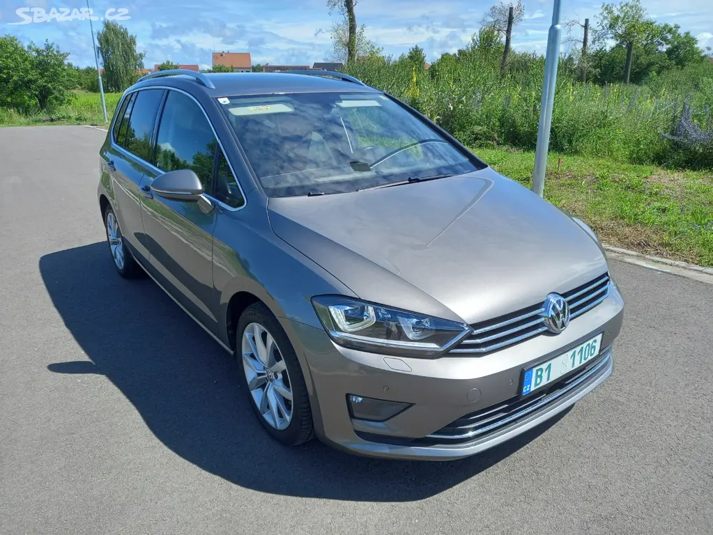 VW-GOLF SPORTSVAN 2,0TD-150PS-LED-HIGHLIN-NAV-2015 - fotka 3