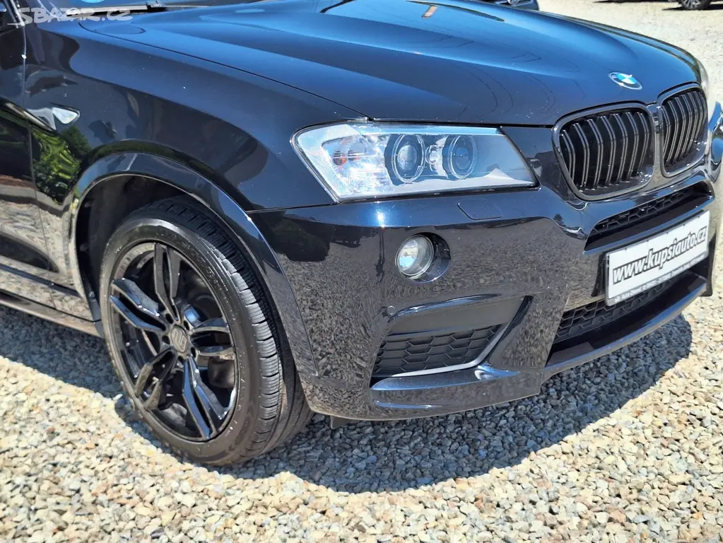 BMW X3, 2,0d M Paket MANUÁL - fotka 4