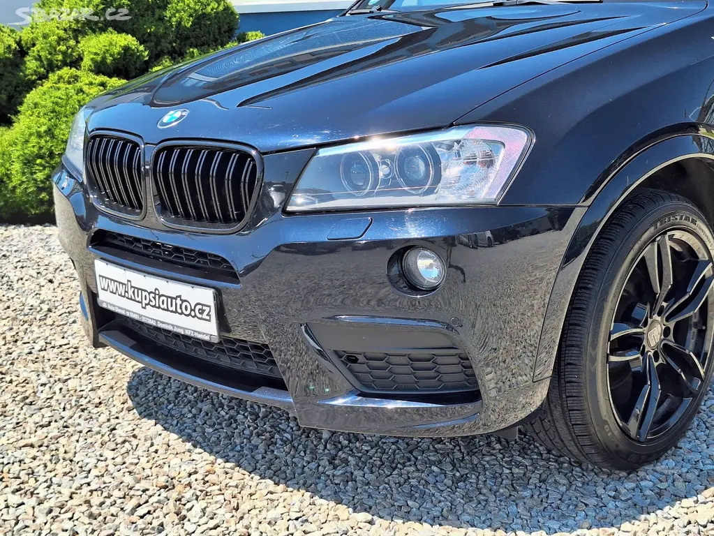 BMW X3, 2,0d M Paket MANUÁL - fotka 3