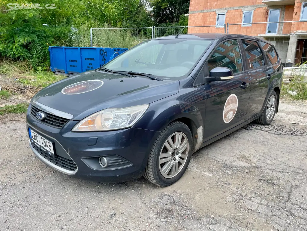 Ford Focus 1.6 TDCi kombi - fotka 2