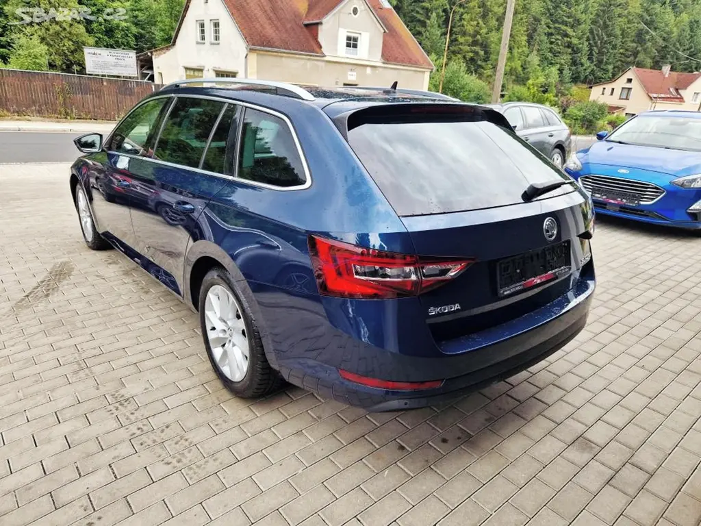 Škoda Superb, 2.0 TDI (110 kW) STYLE, DSG - fotka 3