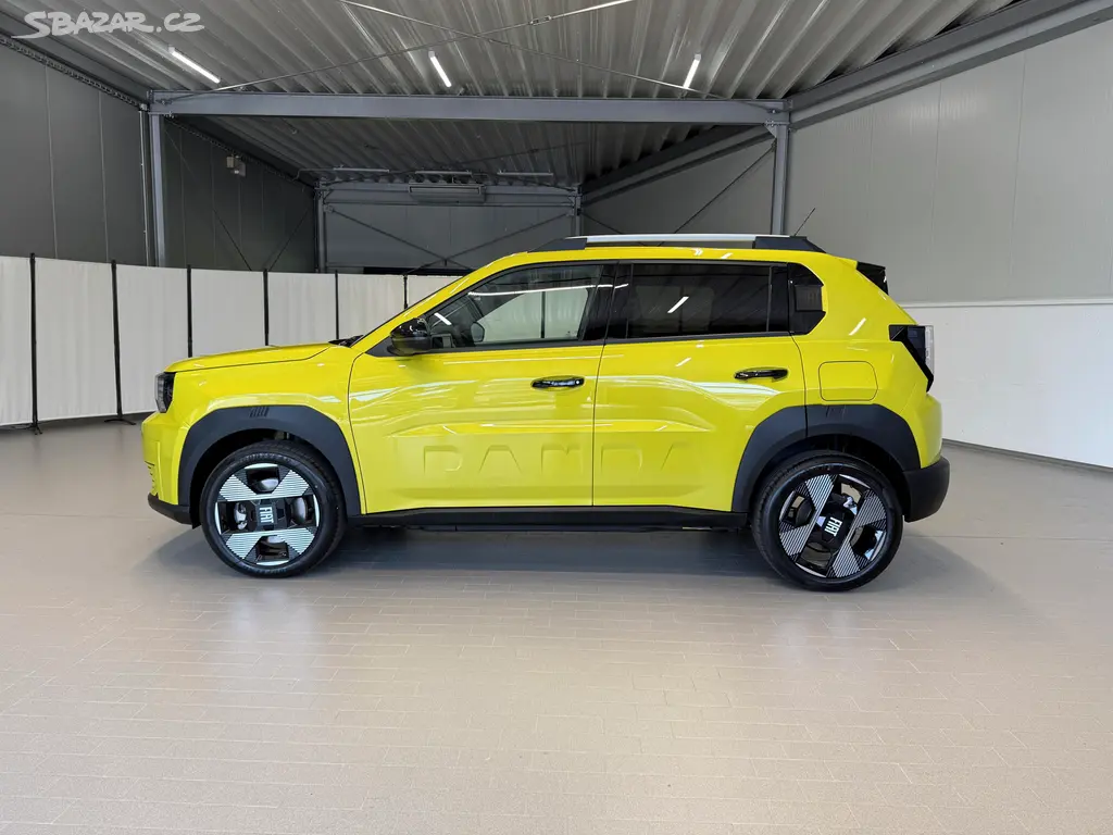Fiat Grande Panda Electric, Electric La Prima 113k 44 kWh - fotka 3