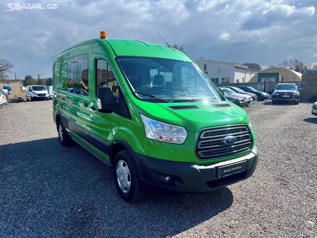 Ford Transit 2.0 TDCi 96 kW 5 míst,Klima,Stav - fotka 4