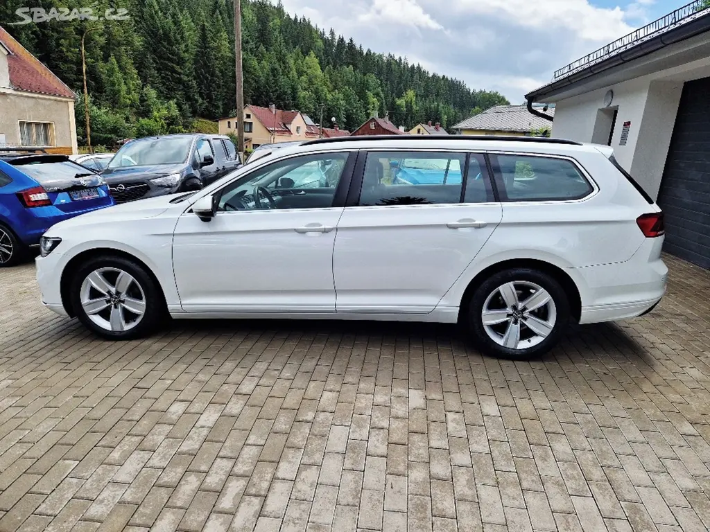 Volkswagen Passat, 2.0 TDi (140 kW) Business - fotka 5