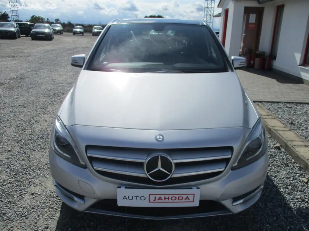 Mercedes-Benz Třídy B, 1,5 180 CDi, klima,navigace, - fotka 2