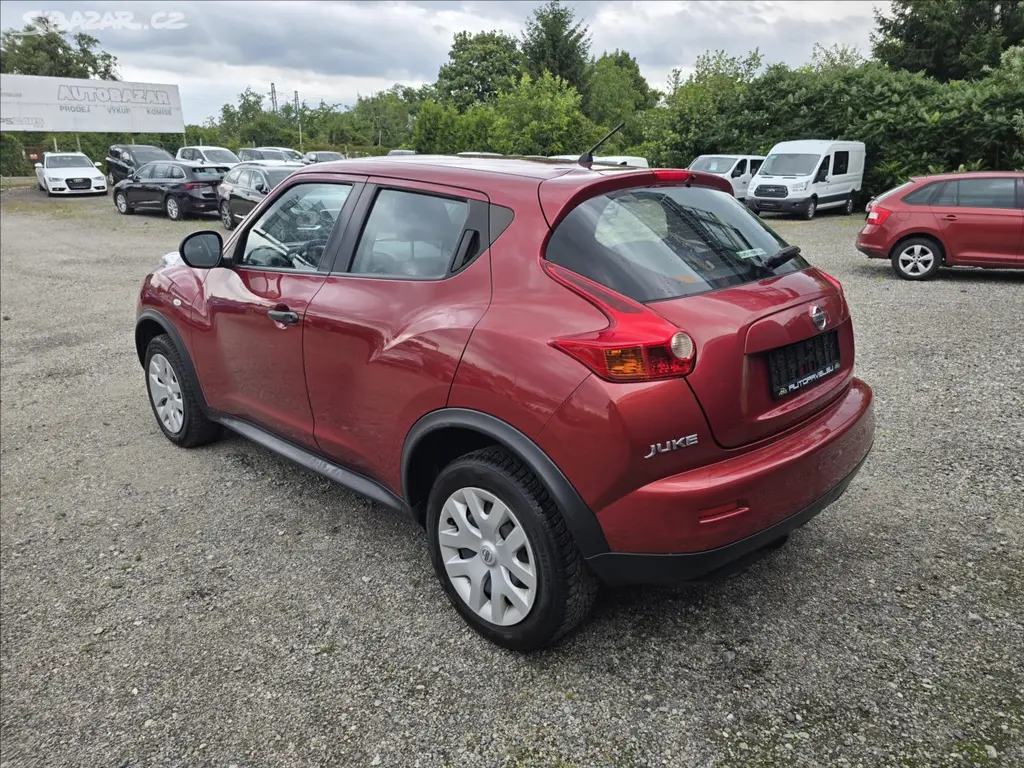 Nissan Juke, 1,6 i 86 KW - fotka 6