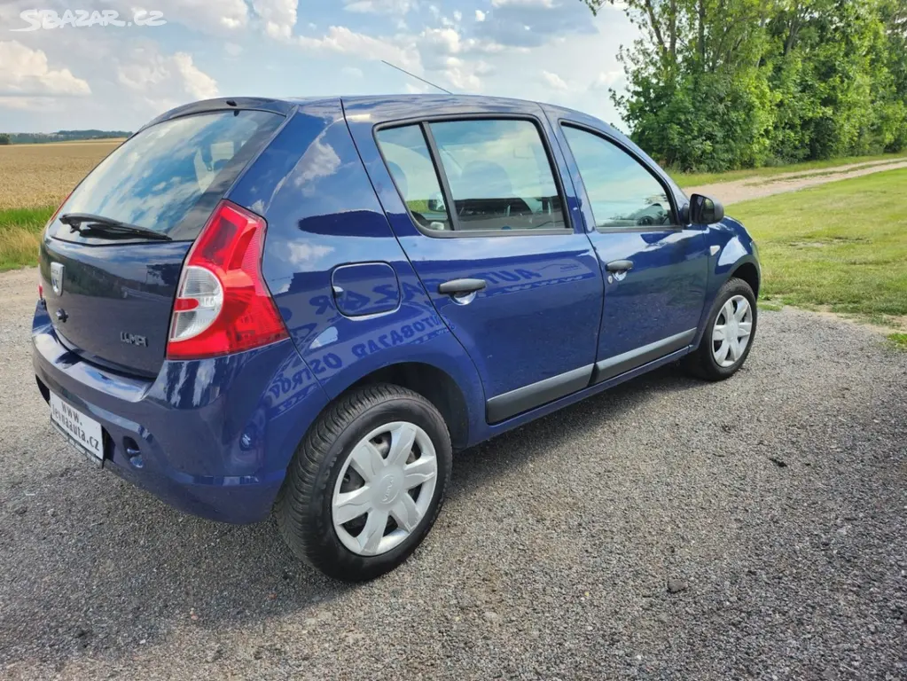 Dacia Sandero 1.4 MPI 2009 - fotka 4