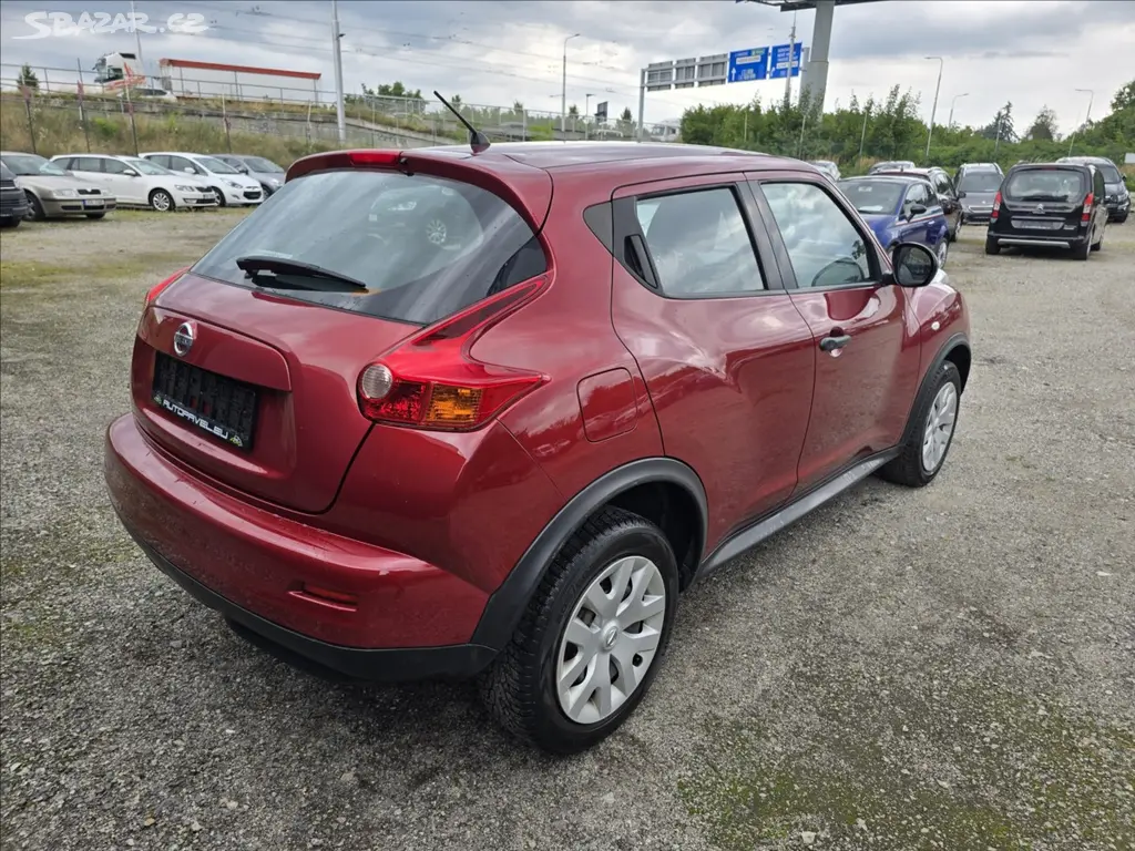 Nissan Juke, 1,6 i 86 KW - fotka 5