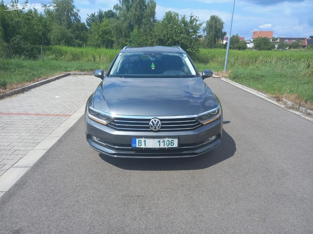 VW PASSAT B8 2,0TD-2015-LED-HIGH.-PARK.ASIST-140KW - fotka 5