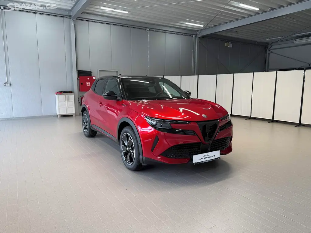 Alfa Romeo Junior, Speciale Elettrica 54 kWh - fotka 6