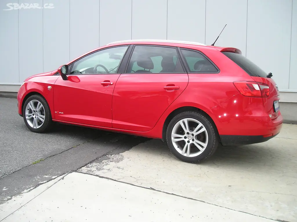 SEAT IBIZA COMBI-COPA-1.2 TSi 77kw rv-2011-klima - fotka 3