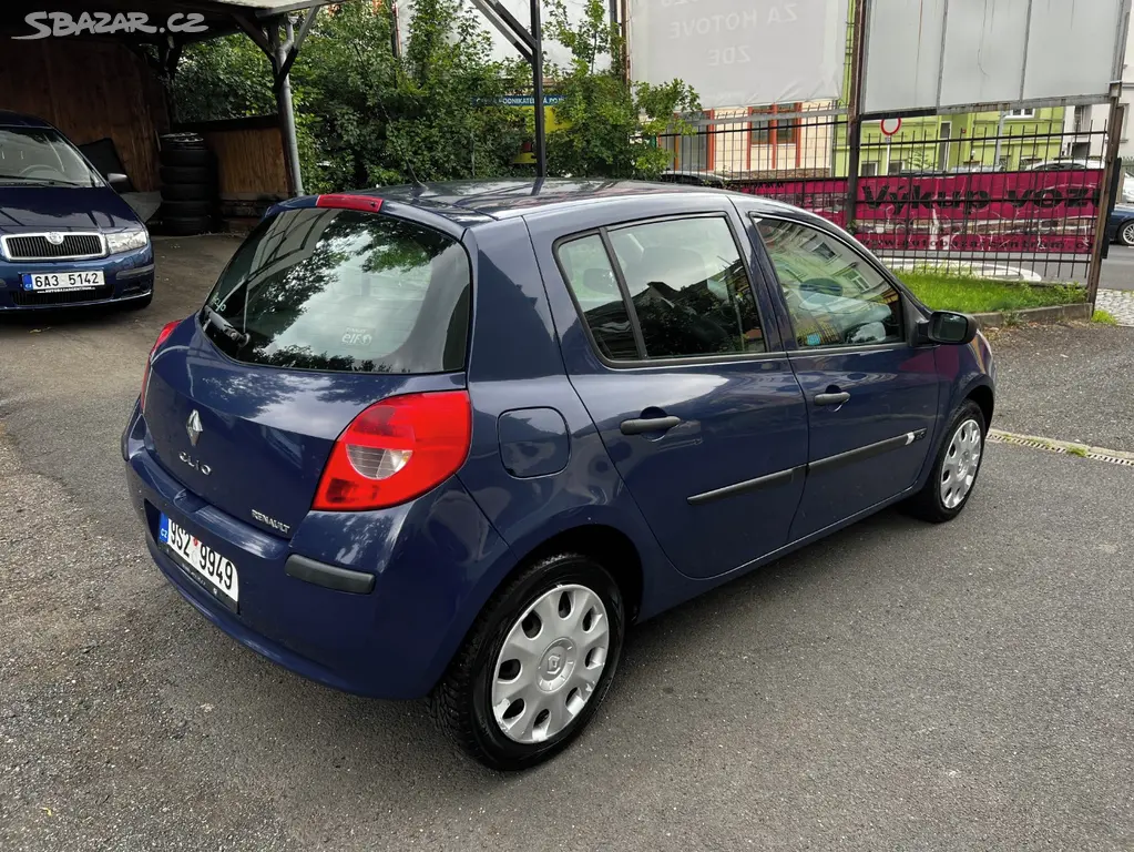 Renault Clio, 1,5 Dci 50 Kw Rok výroby: 10/2006 - fotka 6