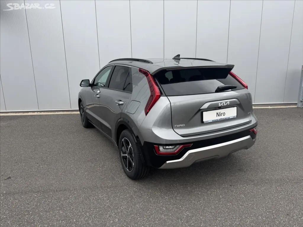 Kia Niro, 1,6 GDI HEV 6DCT STYLE - fotka 3