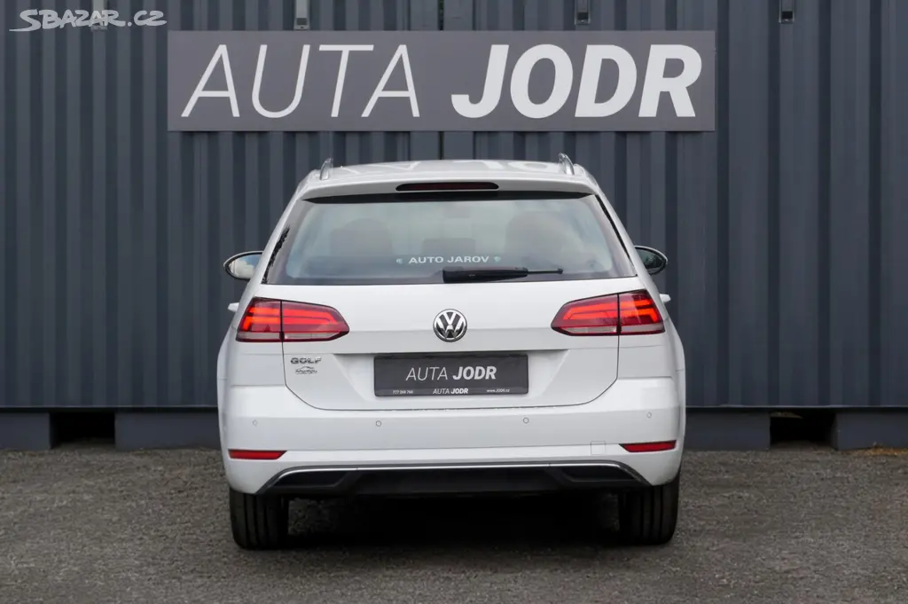 Volkswagen Golf, Variant 1.6 TDI 85 kW, ČR, ACC - fotka 6