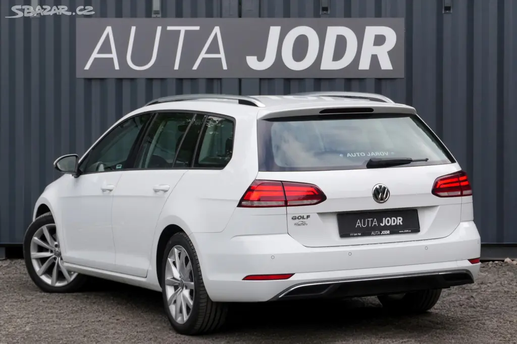 Volkswagen Golf, Variant 1.6 TDI 85 kW, ČR, ACC - fotka 5