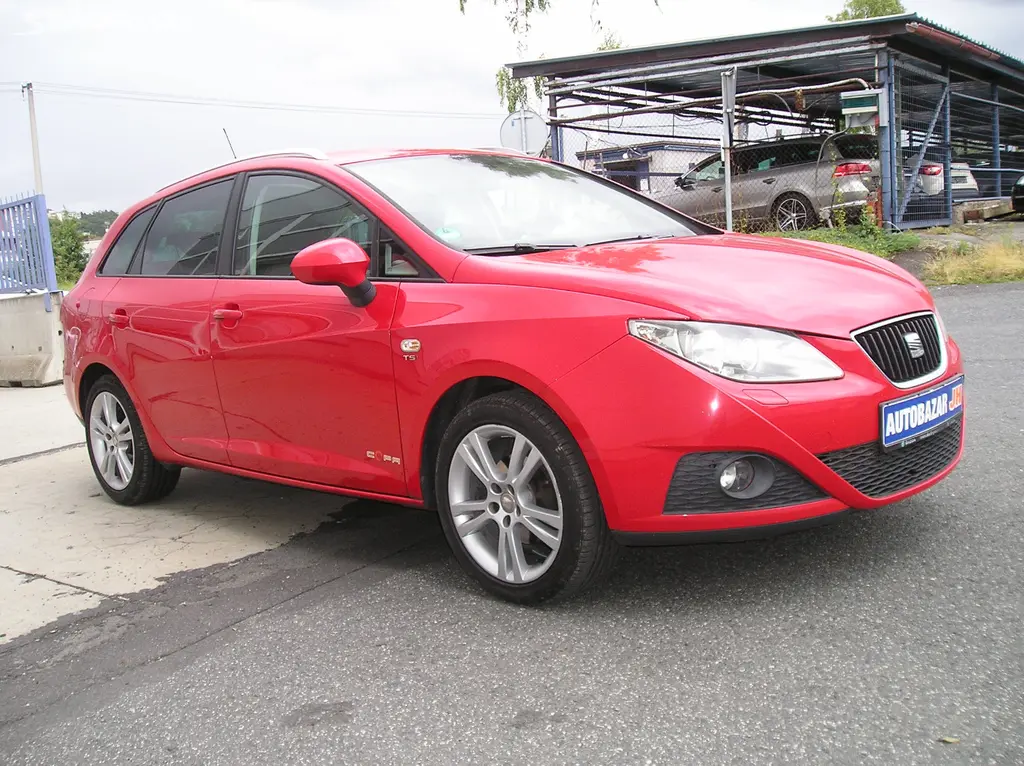 SEAT IBIZA COMBI-COPA-1.2 TSi 77kw rv-2011-klima - fotka 6