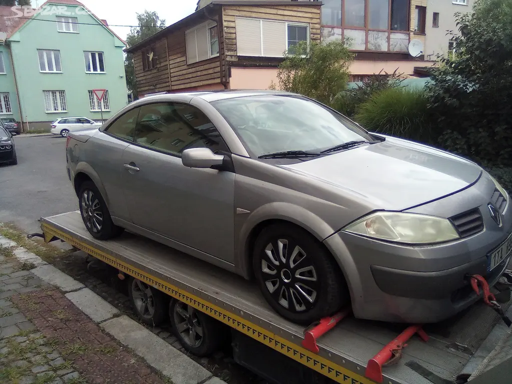 Náhled: Renault Megane cabrio 1.9dci