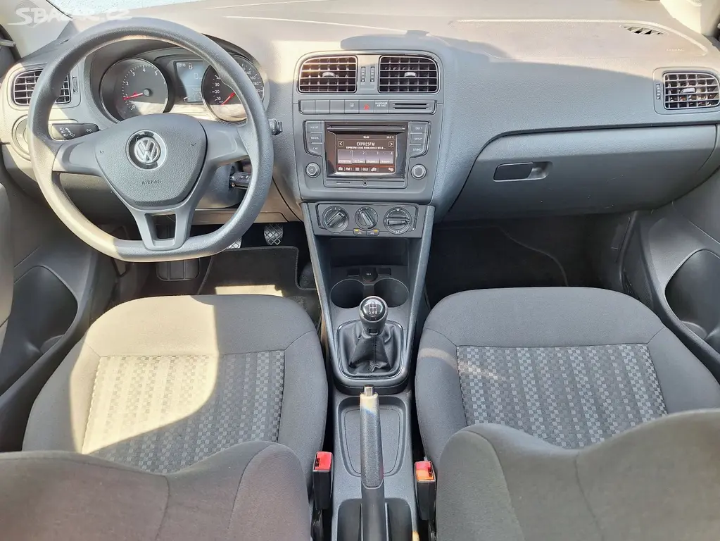 Volkswagen Polo, 1,0MPi TOP STAV - fotka 6