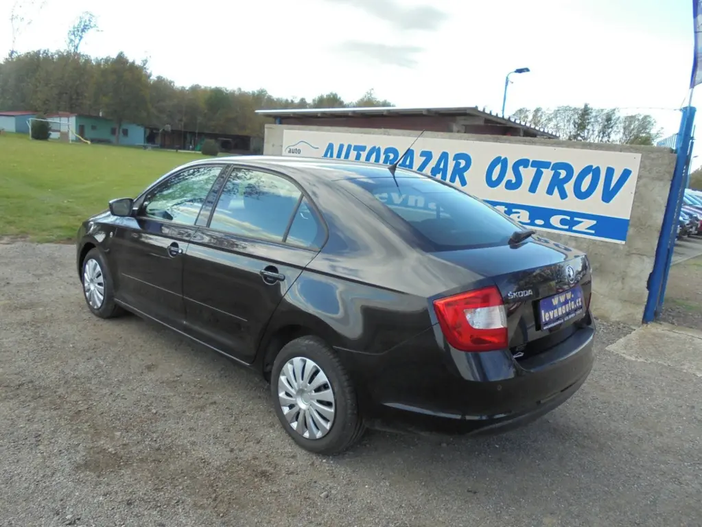 Škoda Rapid 1.2 tsi - fotka 6