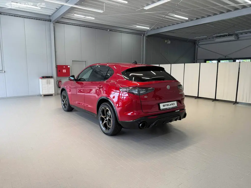 Alfa Romeo Stelvio, 2.0 Turbo 280k Q4 AT8 INTENSA - fotka 3