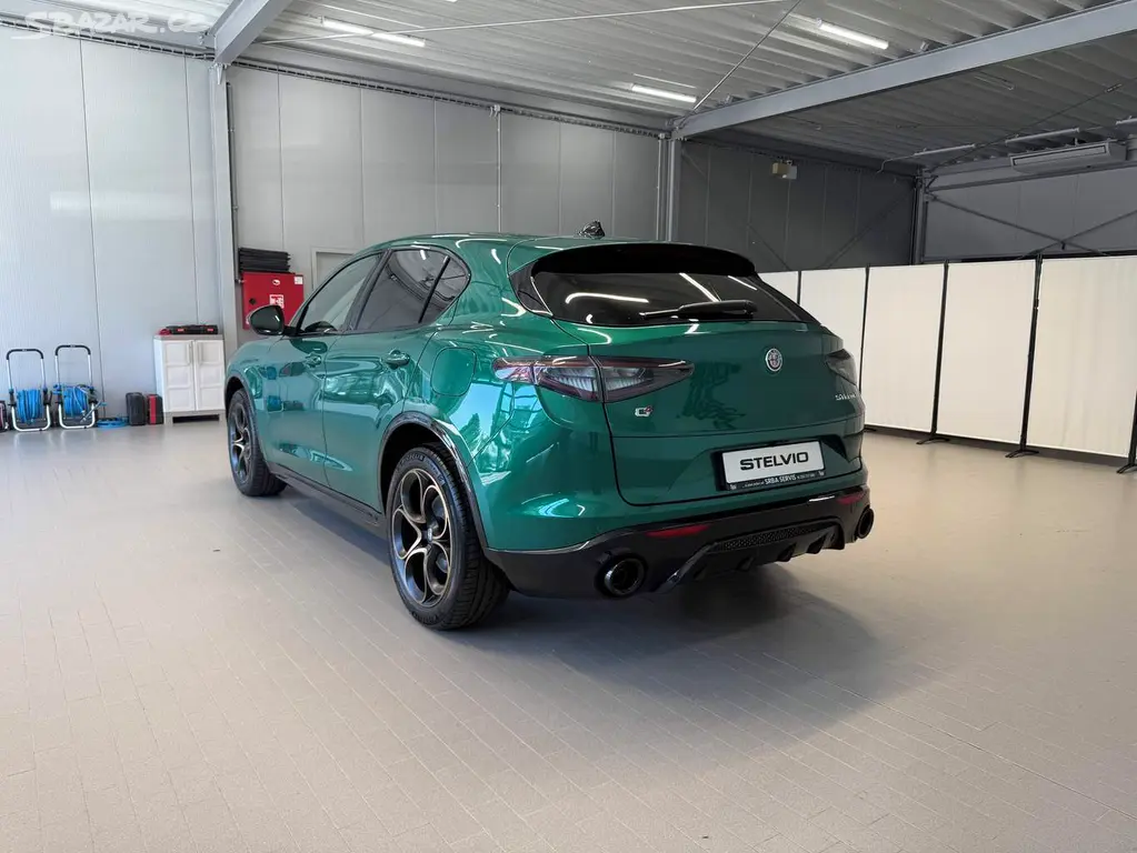 Alfa Romeo Stelvio, 2.0 Turbo 280k Q4 AT8 INTENSA - fotka 3