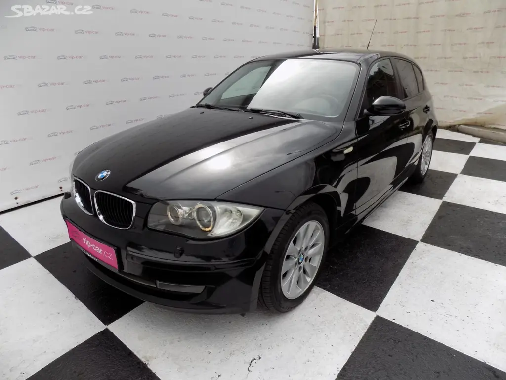 BMW Řada 1, 118d/Bi-xenon/AT/
