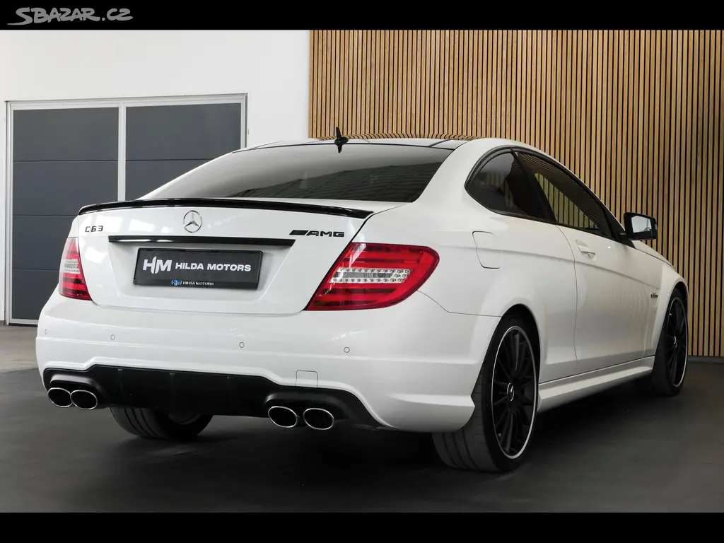 Mercedes-Benz Třídy C, 63 AMG 336kW Eisenmann Diamond - fotka 4