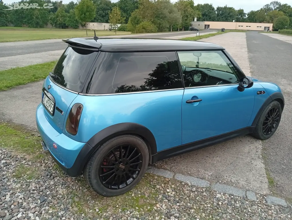 Mini Cooper s 1.6 kompresor 120kw rv 2002 - fotka 6