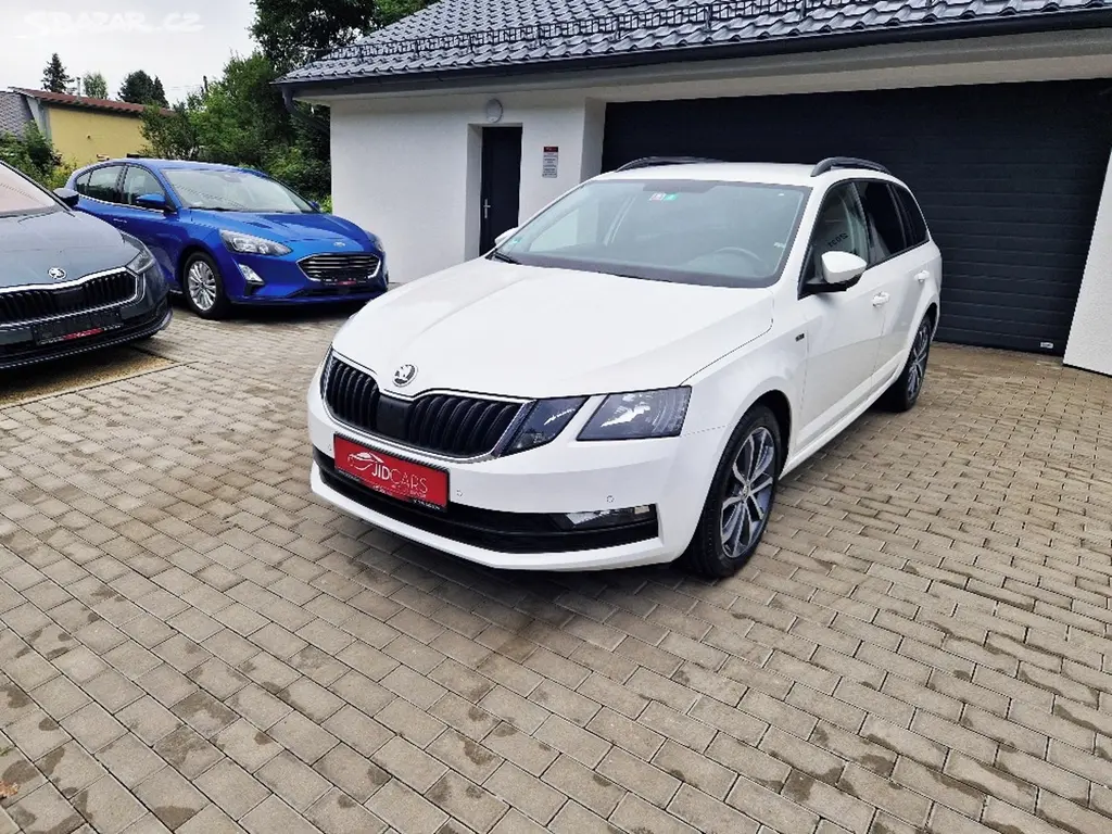 Škoda Octavia, 2.0 TDi Soleil (110 kW), DSG - fotka 2