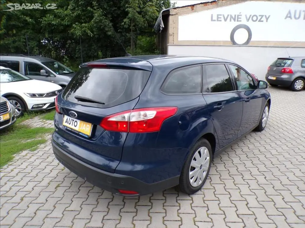 Ford Focus 1,6 TDCi - fotka 4